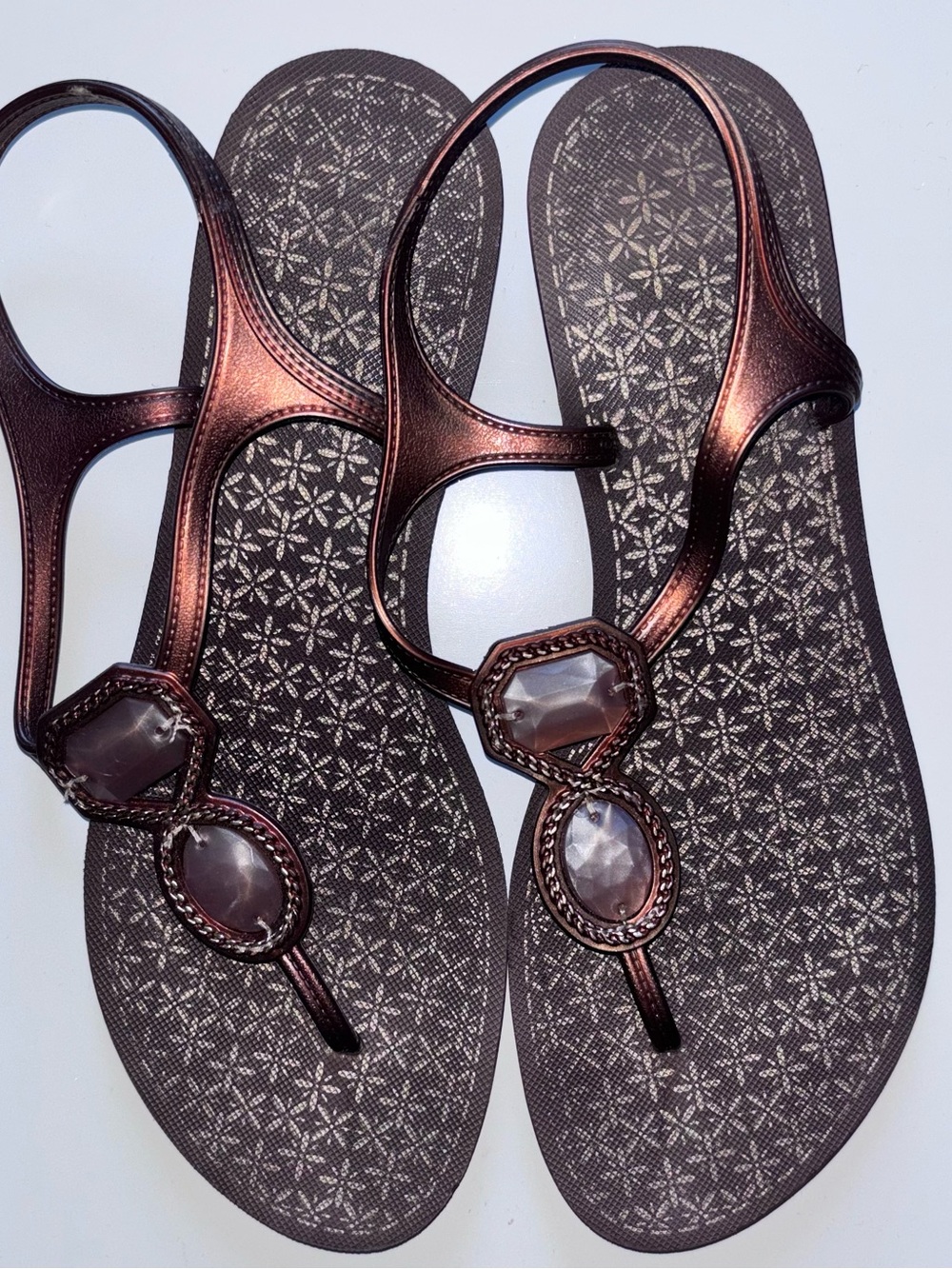 Sandals - Picture 4 of 10